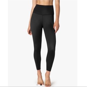 BEYOND YOGA Lux High Waisted Midi Legging (S)
